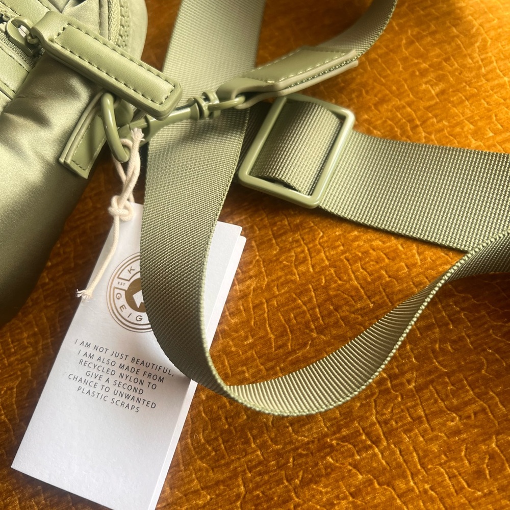 Kurt Geiger Green Quilted Crossbody Bag - Picture 9 of 9